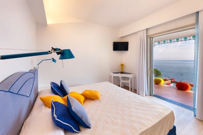Luxury Villa Photo #30