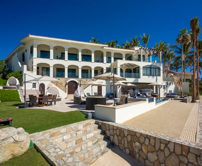 Luxury Villa Photo #19