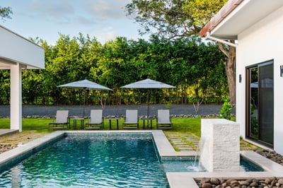 Luxury Villa Photo #3