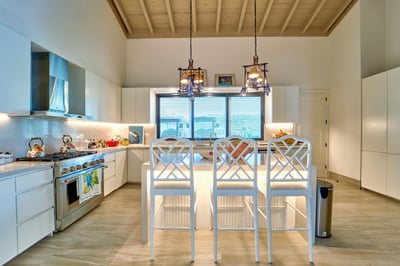 Luxury Villa Photo #15