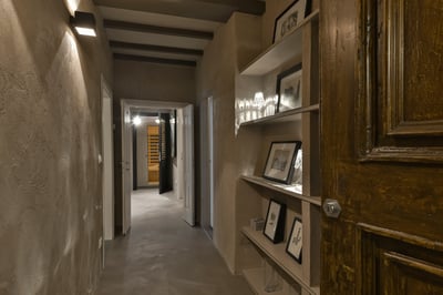 Luxury Villa Photo #15