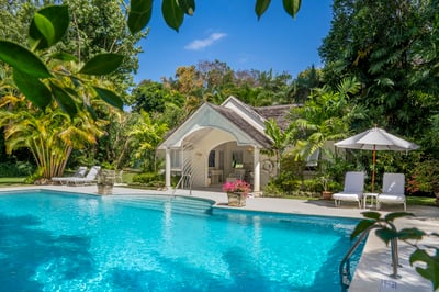 Luxury Villa Photo #4