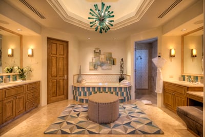 Luxury Villa Photo #24