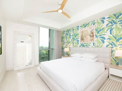 Luxury Villa Photo #25