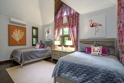 Luxury Villa Photo #43