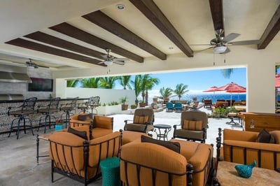 Luxury Villa Photo #7