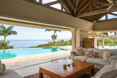 Luxury Villa Photo #10