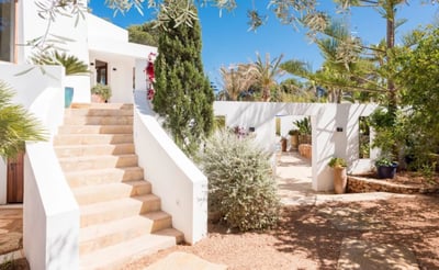 Luxury Villa Photo #12