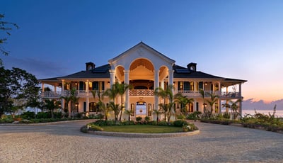 Luxury Villa Photo #4