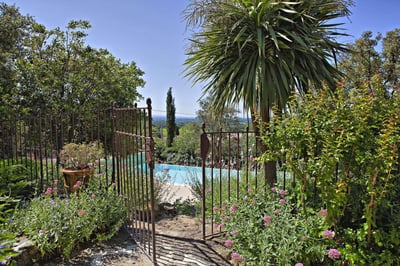 Luxury Villa Photo #12
