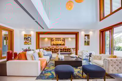 Luxury Villa Photo #13
