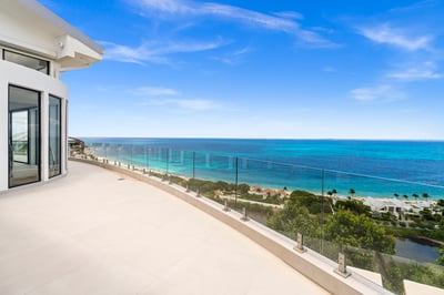 Luxury Villa Photo #52