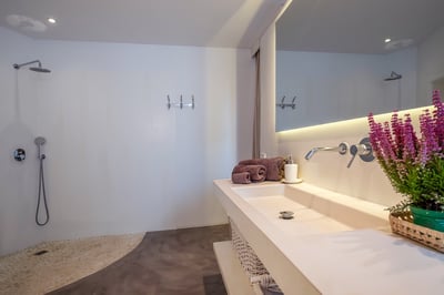 Luxury Villa Photo #25