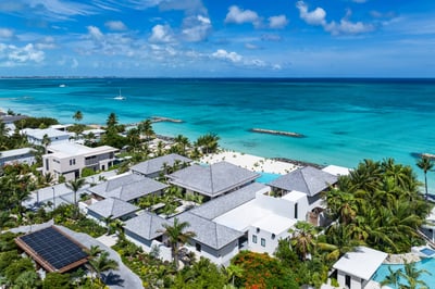 Luxury Villa Photo #7