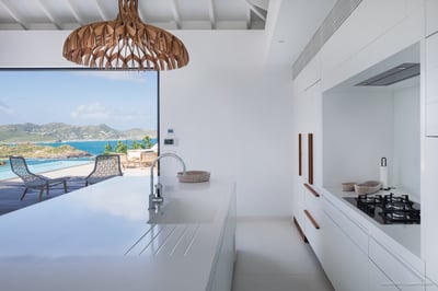 Living Area & Kitchen