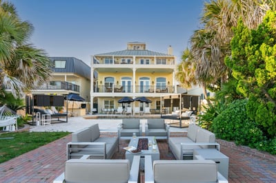 Luxury Villa Photo #4