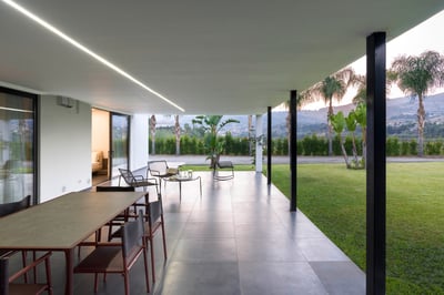 Luxury Villa Photo #16