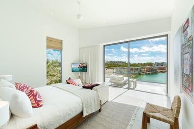 Luxury Villa Photo #8