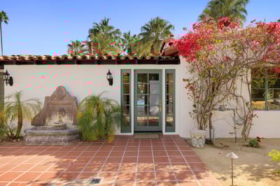 Luxury Villa Photo #17
