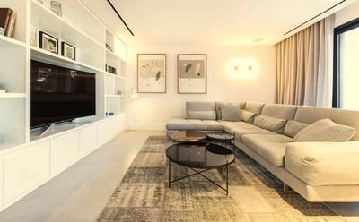 Luxury Villa Photo #10