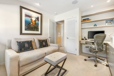 Luxury Villa Photo #21