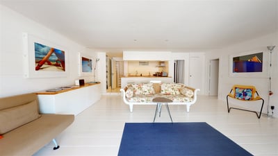 Living Area: Beautiful air-conditioned living room, with Artworks from artist Guy Bourdin. 