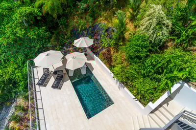 Luxury Villa Photo #11