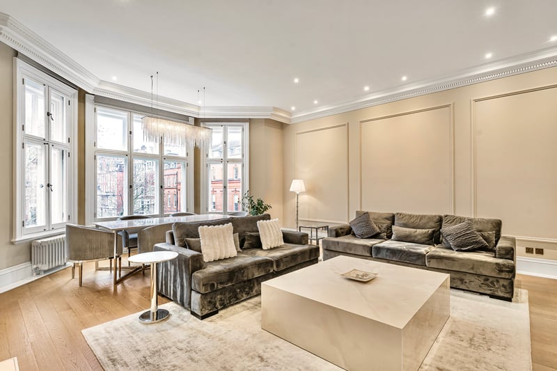 The Knightsbridge