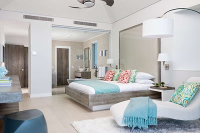 Luxury Villa Photo #12