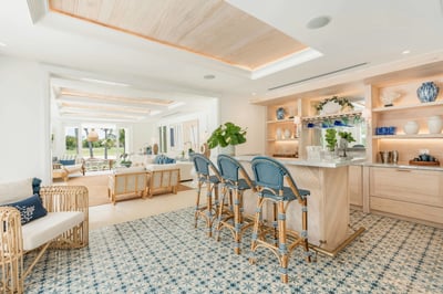 Luxury Villa Photo #20