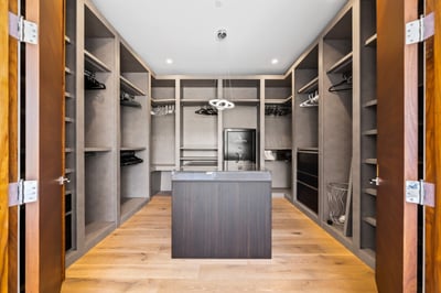 Luxury Villa Photo #60