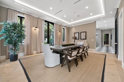 Luxury Villa Photo #13