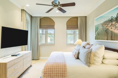 Luxury Villa Photo #6