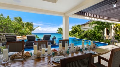 Luxury Villa Photo #15