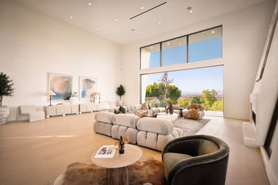 Luxury Villa Photo #31