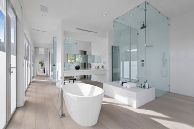 Luxury Villa Photo #36