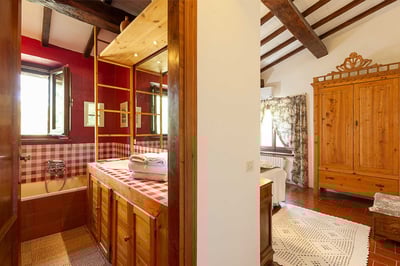 Luxury Villa Photo #35