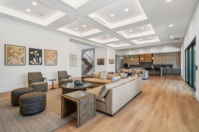 Luxury Villa Photo #22