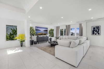 Luxury Villa Photo #12