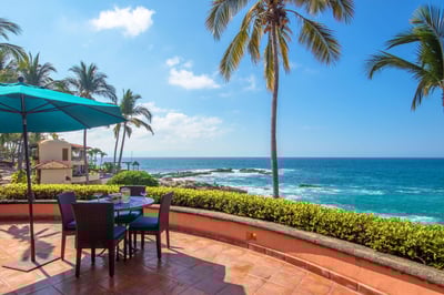 Luxury Villa Photo #4