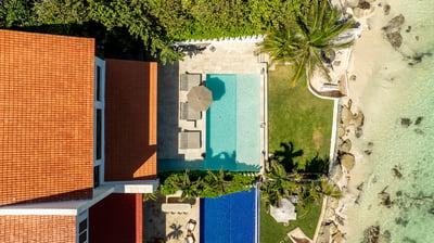 Luxury Villa Photo #49