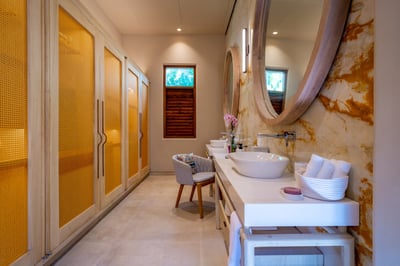 Luxury Villa Photo #59