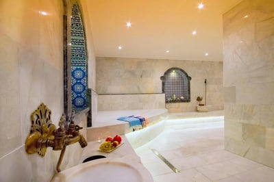 Luxury Villa Photo #13