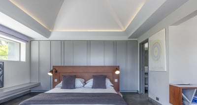 Luxury Villa Photo #16