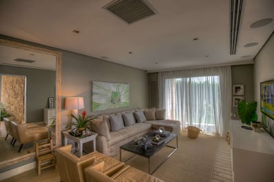 Luxury Villa Photo #14