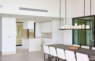 Luxury Villa Photo #13