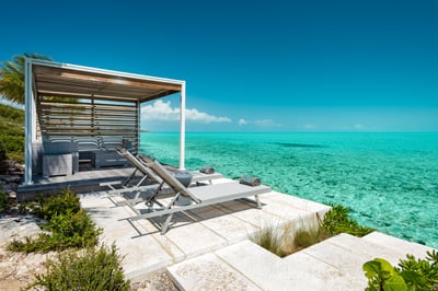 Luxury Villa Photo #6