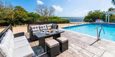 Luxury Villa Photo #7
