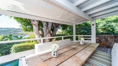 Outdoor Dining Area