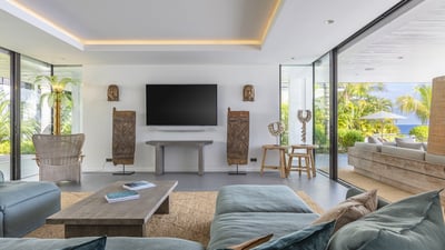 Luxury Villa Photo #27